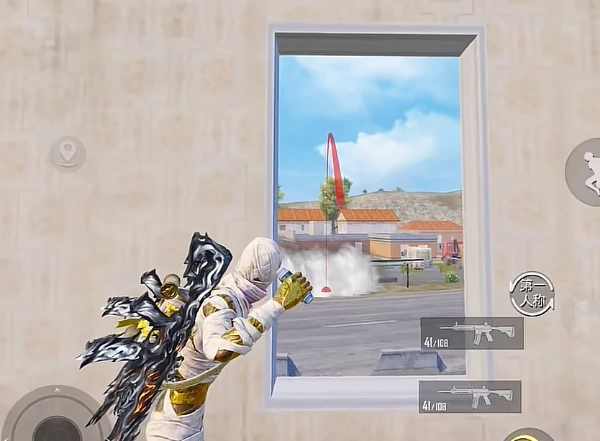 和平精英穿烟怎么百分百能打到人