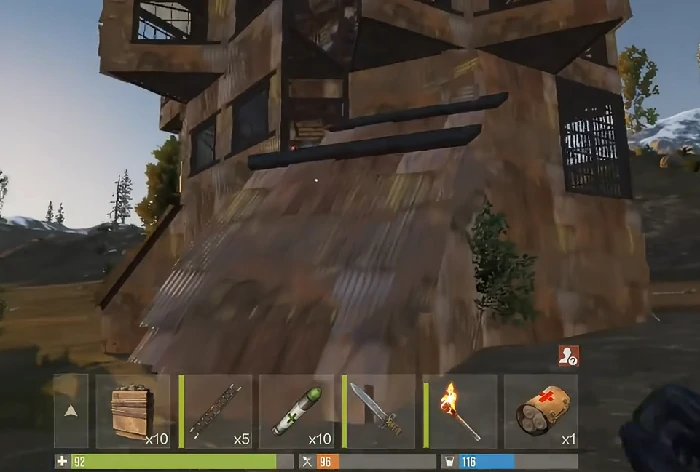 失控进化人机房探索指南,失控进化人机房全关卡流程与隐藏要素详解