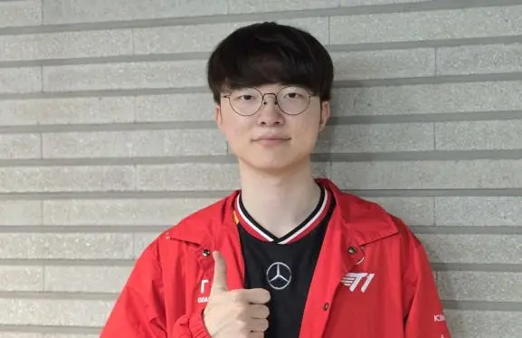 Faker,Uzi,名人堂,英雄联盟,League of Legends